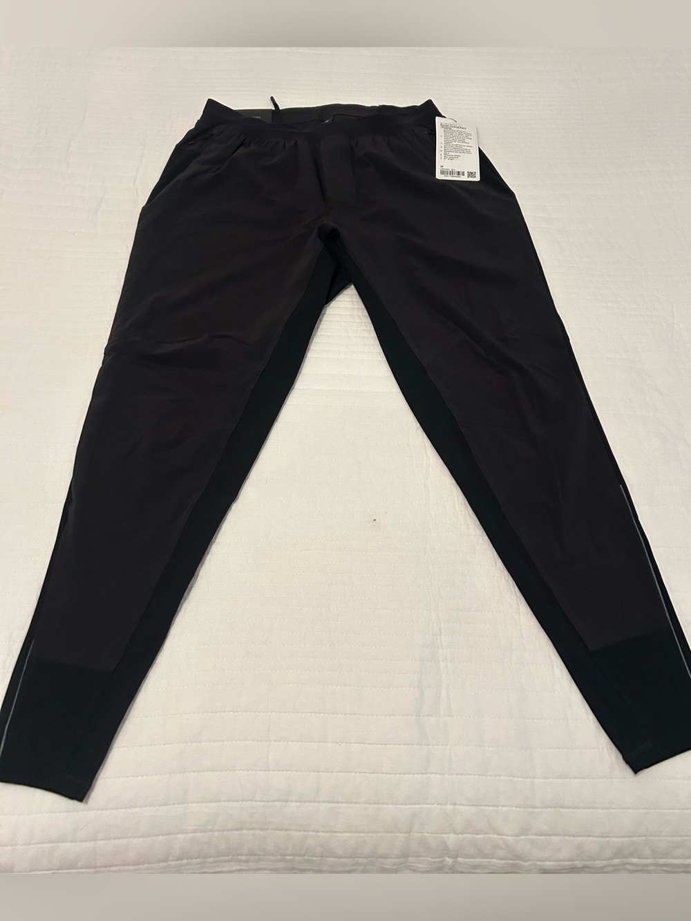 Lululemon Joggers Pants Mens M Black Surge Hybrid Pant Shorter NWT